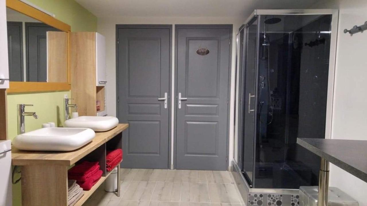 Mirabelle Appartement Jonzac Buitenkant foto