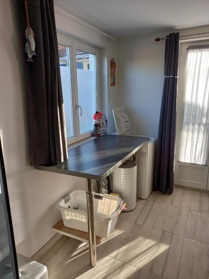 Mirabelle Appartement Jonzac Buitenkant foto